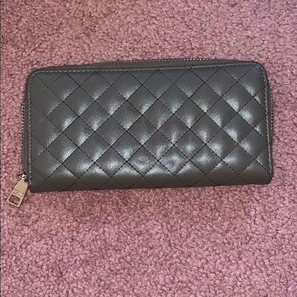 BCBG tan purse with wallet - Picture 8 of 8